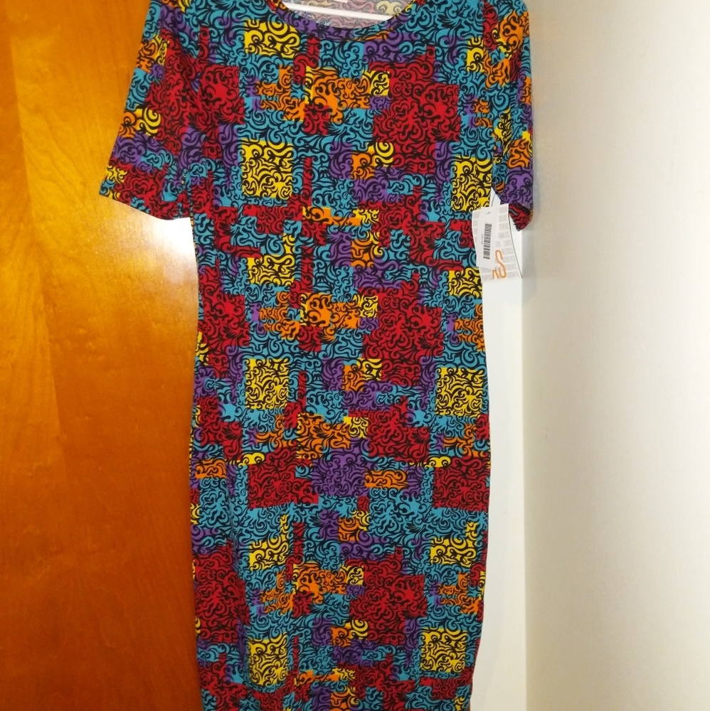 Xs lularoe Julia